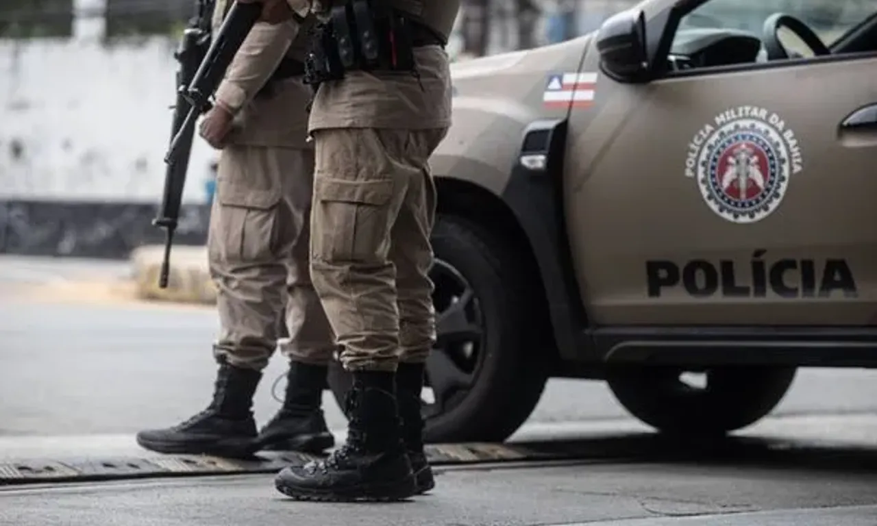 Dois homens apontados como integrantes do Comando Vermelho (CV) morreram em confronto com policiais militares no norte da Bahia. Foto: PMBA