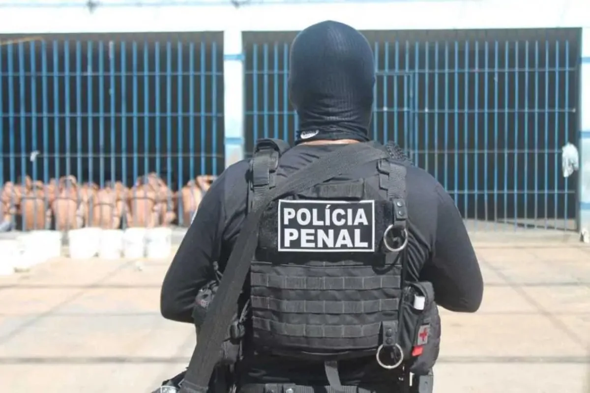 Edital de concurso para policial penal tem salários de até R$ 5,3 mil