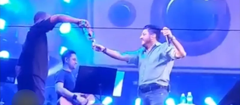 VEXAME: Bruno, da dupla com Marrone, faz show bêbado e decepciona público em Minas Gerais