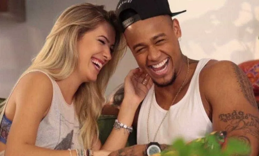 “Eu sempre sonhei com isso, seguir o legado de meus pais”, diz Léo Santana ao falar sobre casamento
