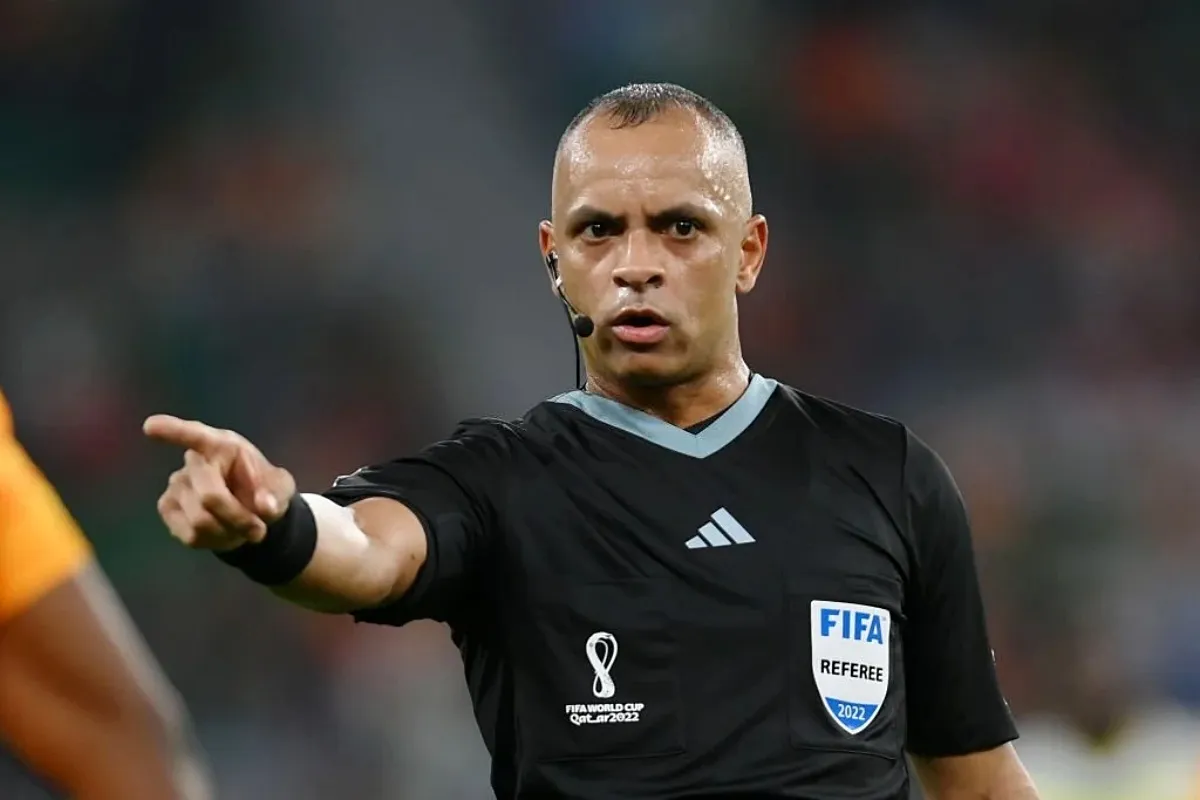 árbitro brasileiro Wilton Pereira Sampaio