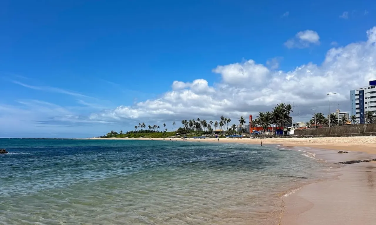 Inema volta a divulgar boletim de balneabilidade na Bahia