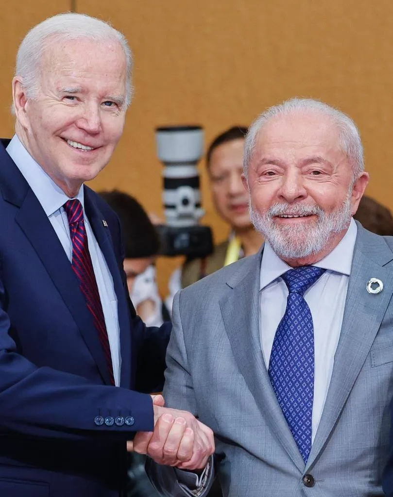 Lula diz que candidatura de Joe Biden à reeleição nos EUA é 'estímulo' para ele