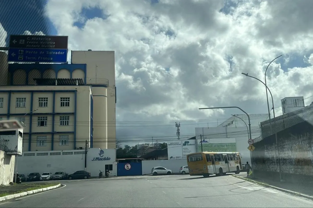 Salvador terá dias nublados e pancadas de chuva ao longo da semana; confira