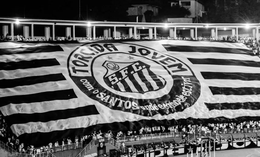 Membro de torcida organizada do Santos é preso com arma de fogo a caminho de jogo contra o Bahia