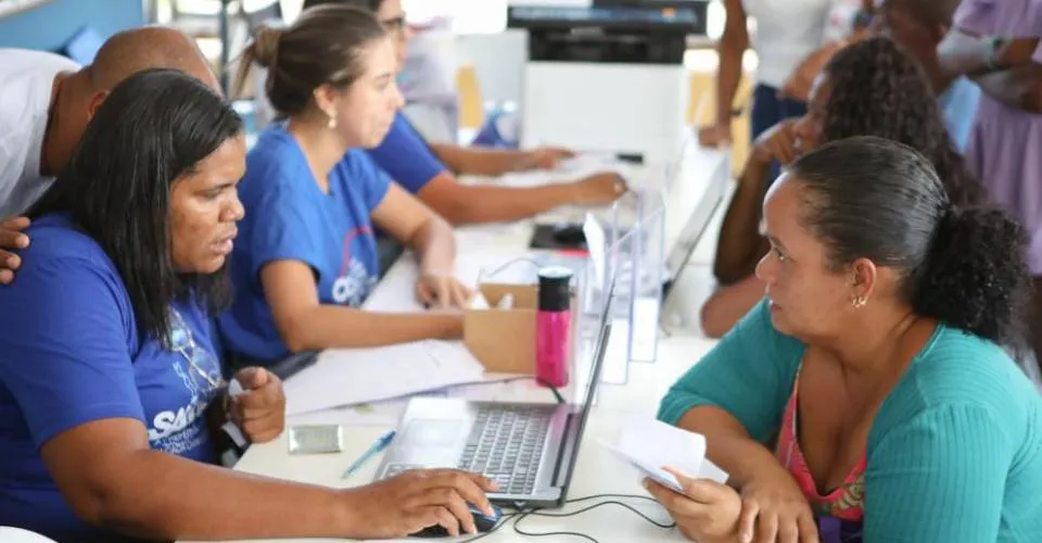 Saúde nos Bairros realiza atendimentos médicos e odontológicos neste fim de semana
