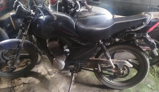 Suspeitos na participação de uma quadrilha especializada em roubo de motocicletas são presos no interior da Bahia 