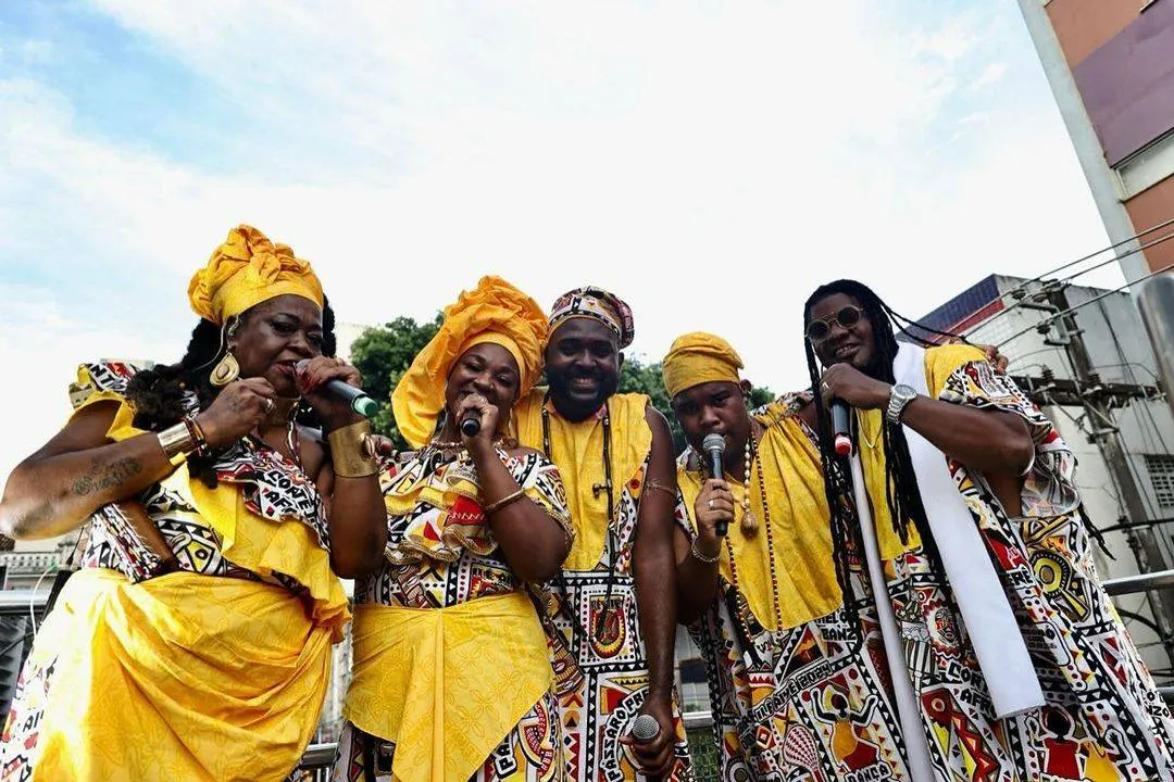 Ilê Aiyê celebra 50 anos levando a cultura afro-brasileira para turnê internacional