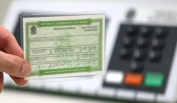 Tribunal Superior Eleitoral suspende o cancelamento de 2,5 milhões de títulos de eleitores