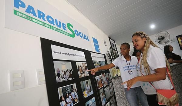 A iniciativa é voltada para adolescentes e jovens estudantes ou egressos da rede pública de ensino. | Foto: Divulgação