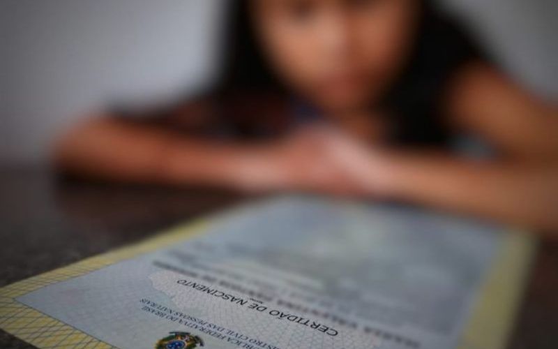 Crian&ccedil;as em o nome do pai podem enfrentar dificuldades para garantir direitos como pens&atilde;o aliment&iacute;cia, heran&ccedil;a e benef&iacute;cios previdenci&aacute;rios. | Foto: Reprodu&ccedil;&atilde;o