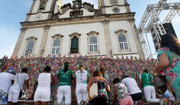 Bonfim suspende missas presenciais e batizados por conta do coronavírus