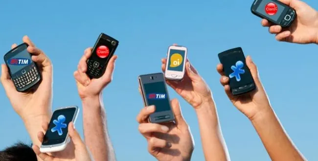 Empresas de celular podem ser processadas por violar normas de defesa do consumidor