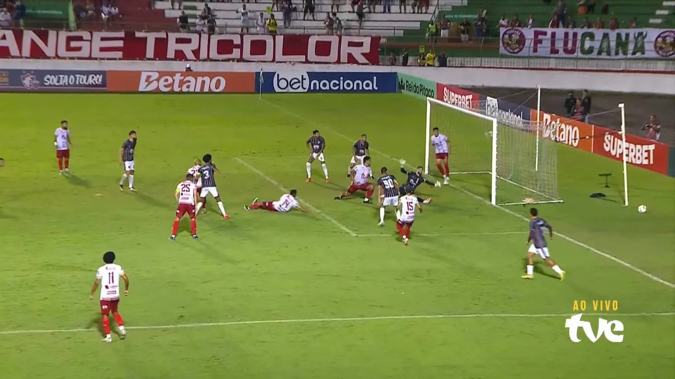 Fluminense de Feira vence e se classifica às semifinais do Baianão da Série B