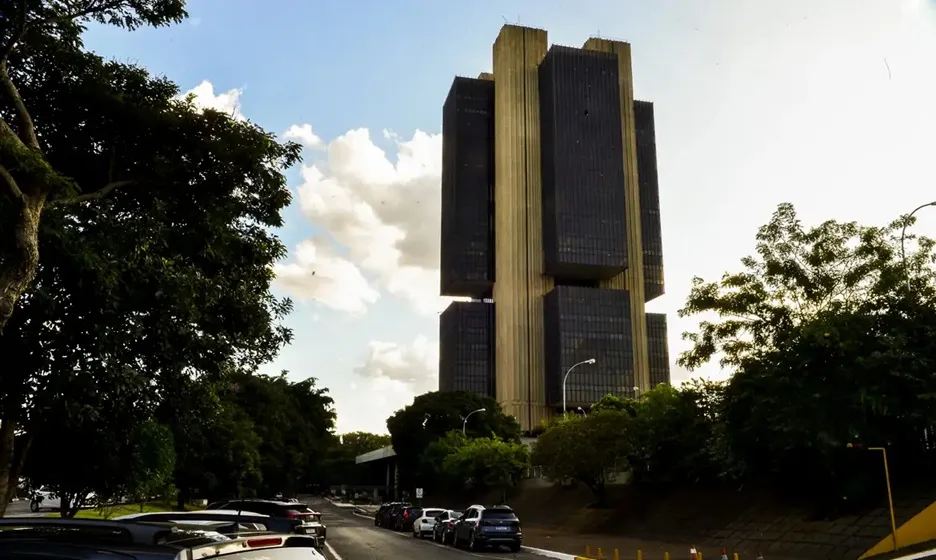Déficit de R$ 64 bi: IFI define se meta fiscal ainda pode ser cumprida