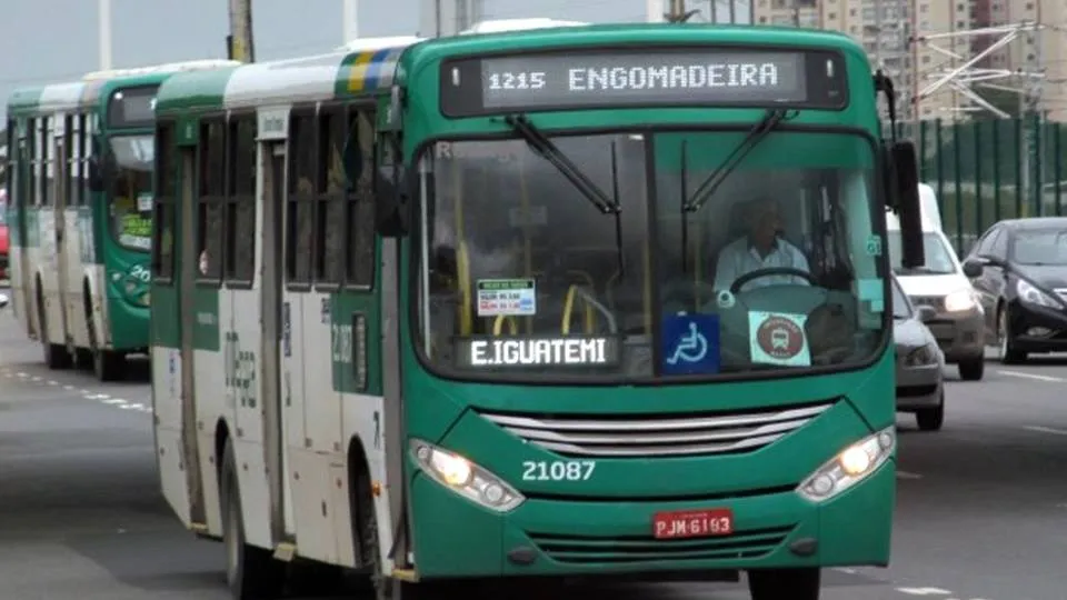 Ônibus seguem sem circular na Engomadeira após morte de 'Carrasco'