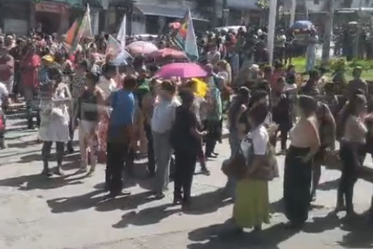 Grupo realiza manifesta&ccedil;&atilde;o na regi&atilde;o da Esta&ccedil;&atilde;o da Lapa, em salvador. Foto: Reprodu&ccedil;&atilde;o | V&iacute;deo