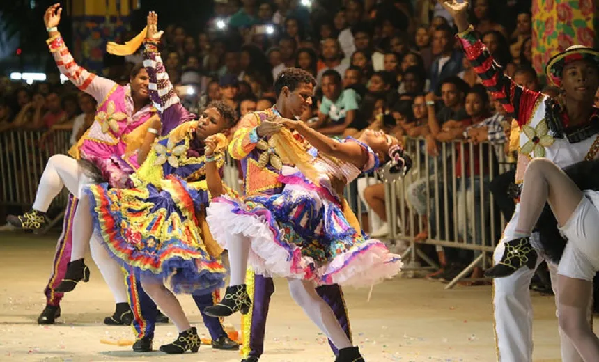Homenageando quadrilhas juninas, série “Bailão” volta à programação da TV Aratu