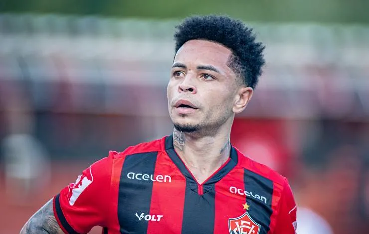 Vitória dá espaço e primeiro BaVi do Brasileirão termina empatado em Salvador