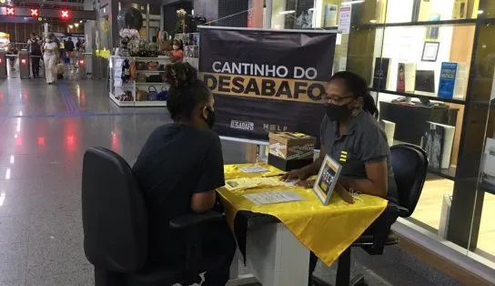 Atendimento emocional é oferecido em estação de metrô, nesta terça-feira