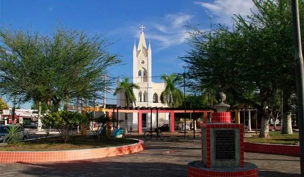 Amélia Rodrigues: candidato a vice na chapa do atual prefeito é preso por tentar subornar PMs 