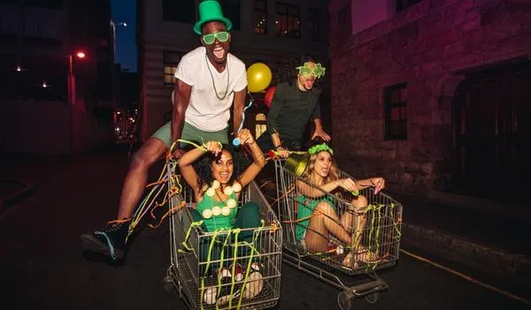 Saiba qual é a fantasia de Carnaval mais pesquisada na internet 