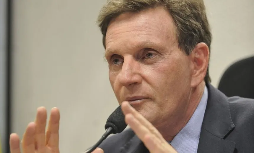 Impeachment: vereadores do Rio aprovam iniciar processo contra Crivella