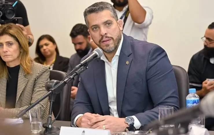 Rodrigo Amorim tem candidatura à Prefeitura do Rio indeferida pelo TRE