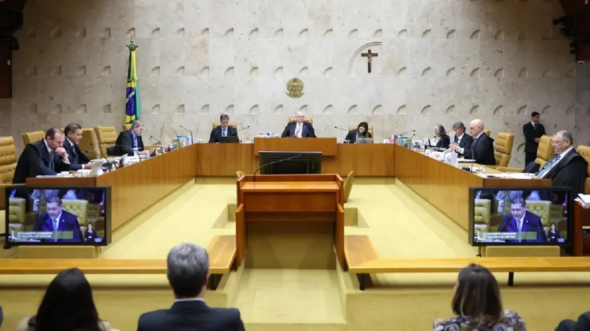 PGR quer 'legitimidade exclusiva' para denunciar ministro do STF