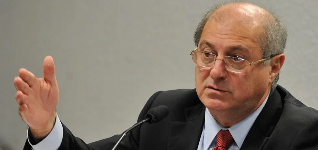 EM LIBERDADE: ‘Prisão foi para constranger’, diz ex-ministro Paulo Bernardo ao ser solto