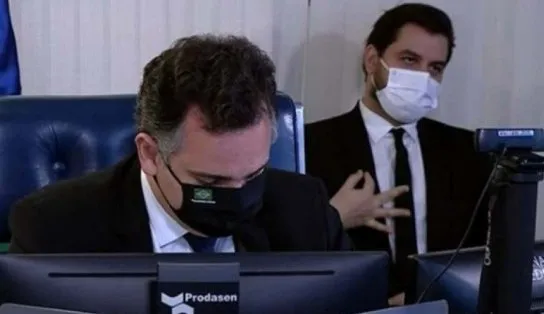 Bolsonaro deve afastar assessor flagrado fazendo gesto supremacista branco durante sessão no Senado