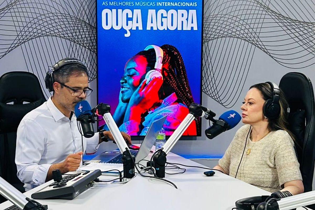 Isabela Suarez foi entrevistada pelo Linha de Frente. Foto: João Victor Roque/Aratu On