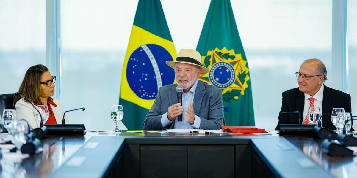 Presidente Lula Sancionou a Lei Que Cria O Mecanismo De Cobran&ccedil;a Autom&aacute;tica Da Pens&atilde;o Aliment&iacute;cia E Assinou Medidas De Prote&ccedil;&atilde;o &Agrave;s Mulheres