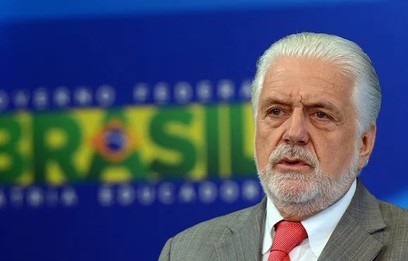 PF faz buscas contra Jaques Wagner por caso ligado ao Banco Master