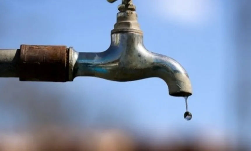 Manutenção interrompe temporariamente abastecimento de água em mais de 20 bairros, em Salvador; confira 