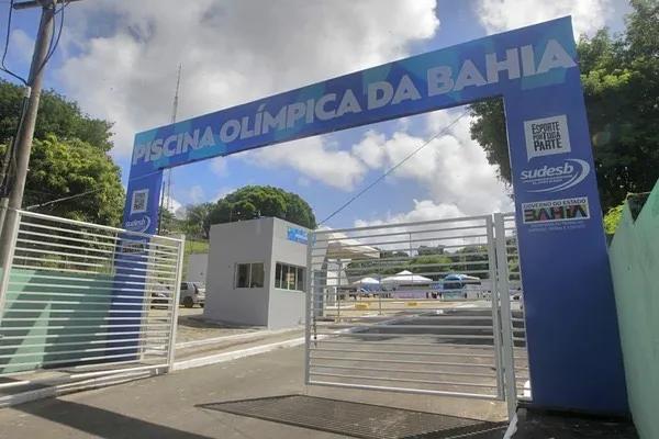 Atleta morre após sofrer mal súbito durante Campeonato Baiano de Natação em Salvador 