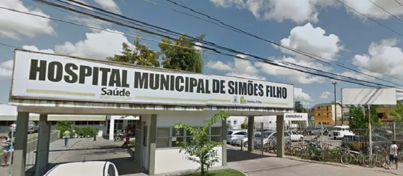 ATAQUE A TIROS: Dois militares são baleados dentro de hospital em Simões Filho