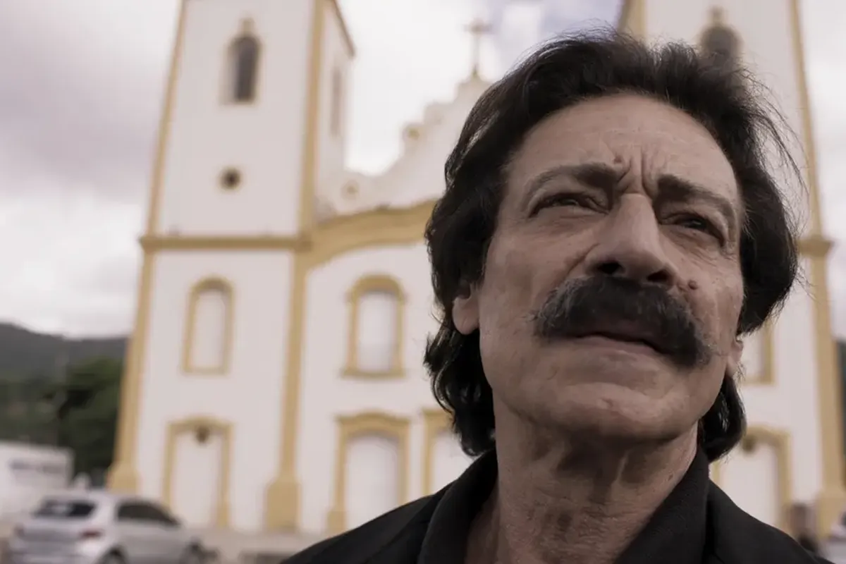 Luiz Carlos Vasconcelos interpreta Belchior na segunda fase. Foto: Canal Brasil | Divulga&ccedil;&atilde;o 