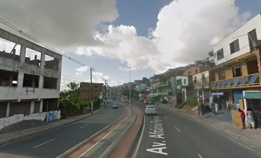 Homem morre após ser atingido por disparos de arma de fogo em Itacaranha