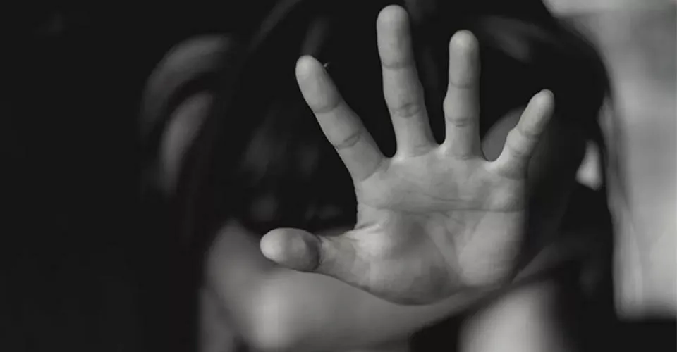 Sete em cada 10 vítimas de violência sexual têm menos de 19 anos, aponta pesquisa