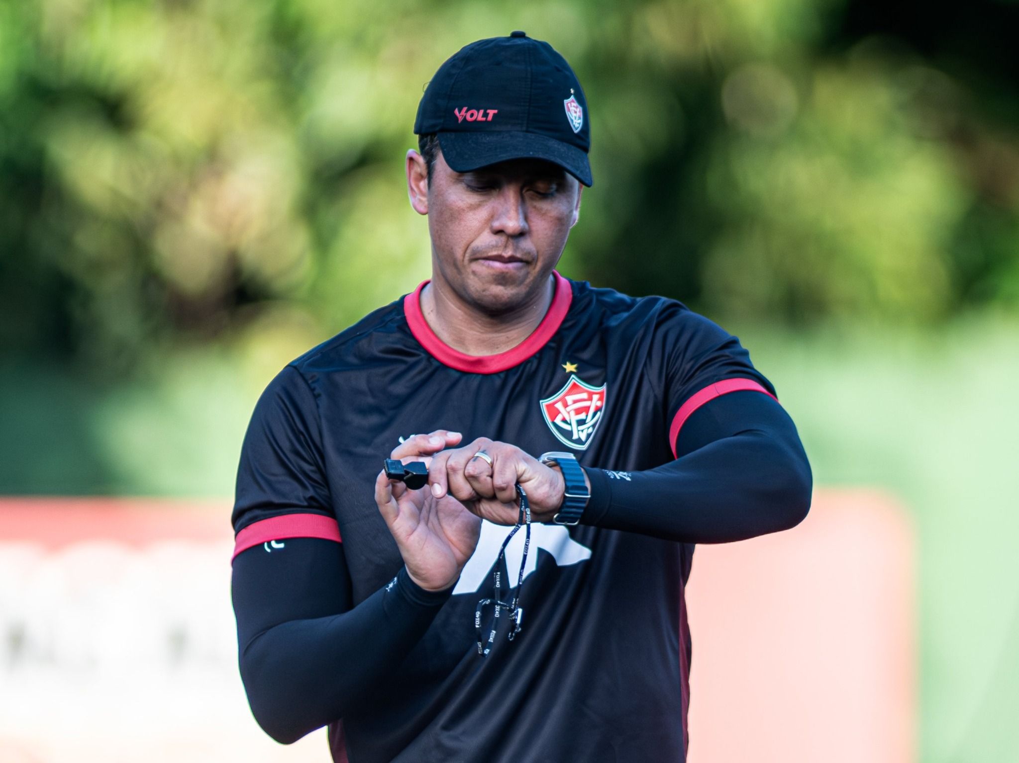Thiago Carpini ficou 14 meses no Vitória | Foto: Victor Ferreira