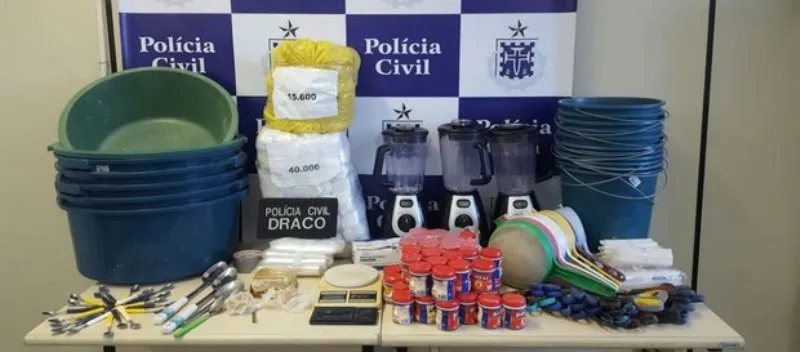 ENGOMADEIRA: Polícia desmonta laboratório que movimentava R$ 30 mil por dia