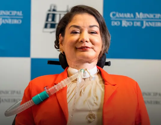 A Ex Vereadora Luciana Novaes Camarario Instagram