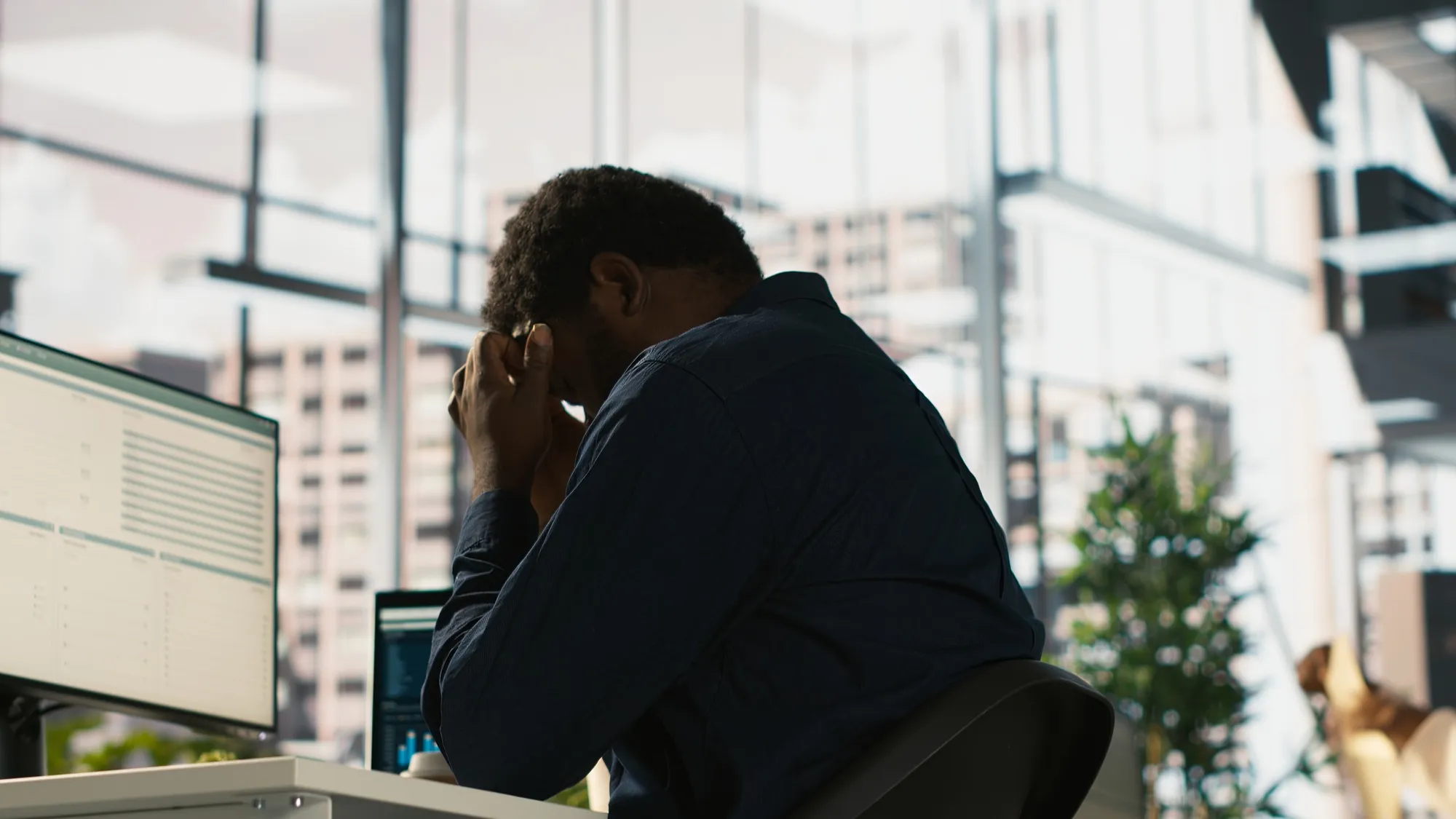 Nova norma amplia obrigação de empresas com saúde mental dos funcionários
