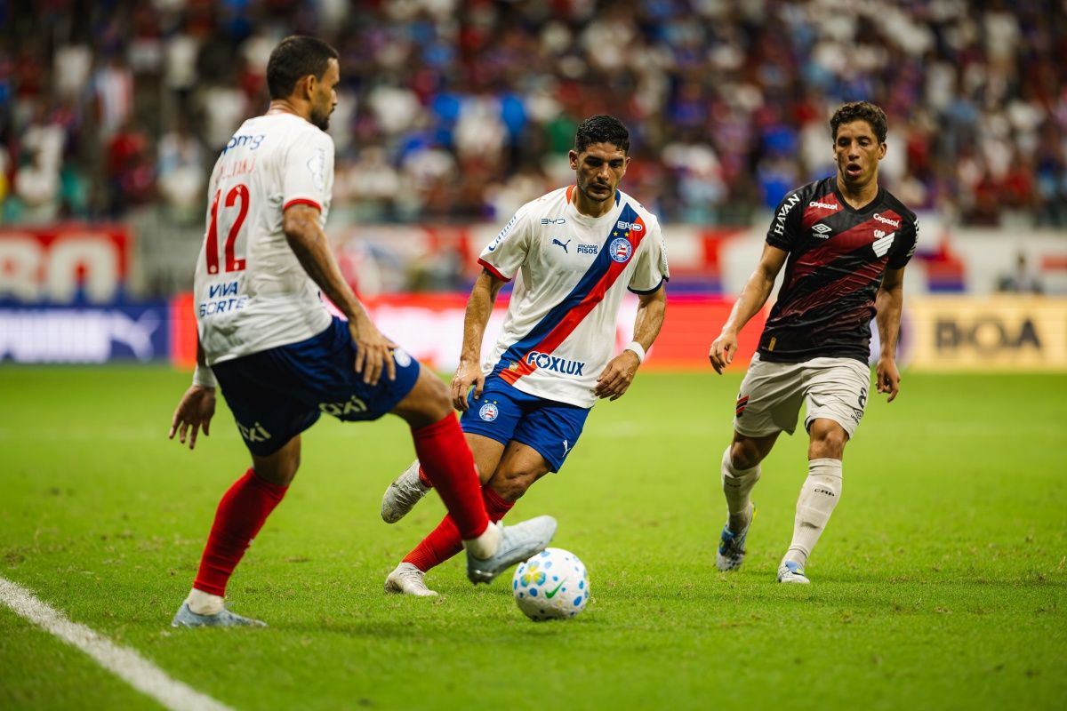 &Uacute;ltimos jogos entre Bahia e Athletico-PR tem registro equilibrado; veja retrospecto. Foto: EC Bahia