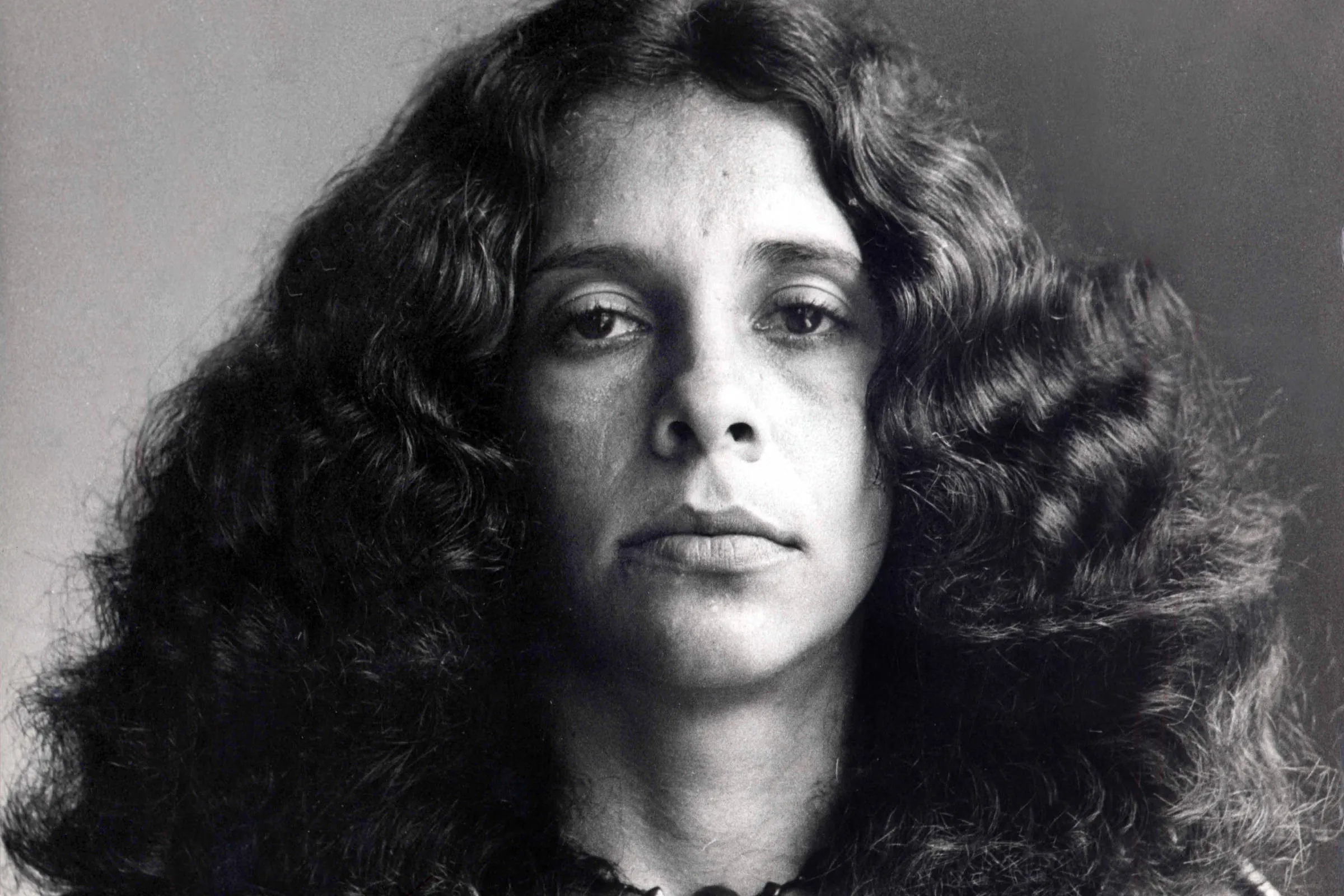 Gal Costa e a Tropicália: a voz feminina do movimento musical
