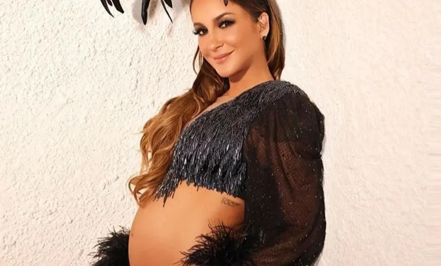 Claudia Leitte compartilha momento na ultrassom aos 7 meses de gravidez; veja