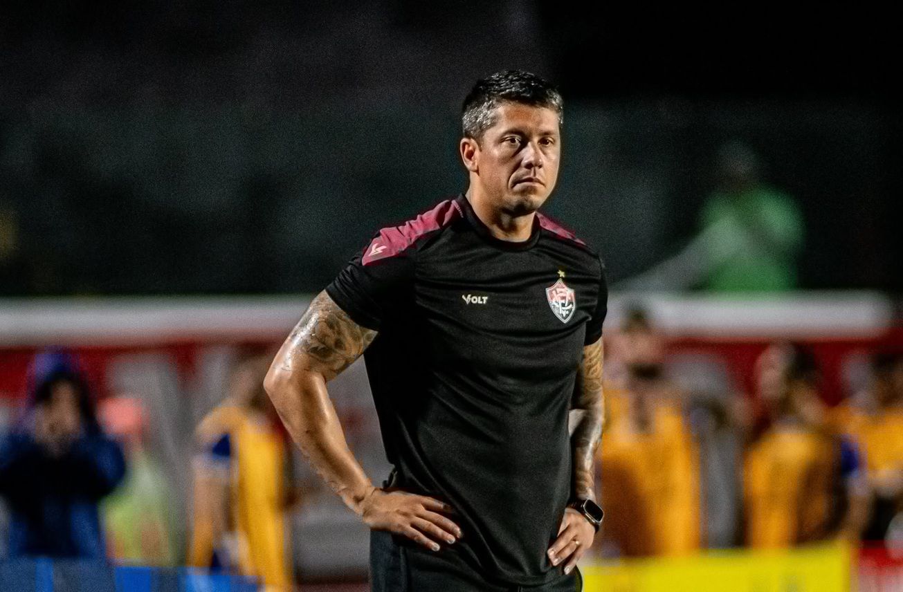 Thiago Carpini Pode Deixar O Vitória Entenda Plano Do Vasco