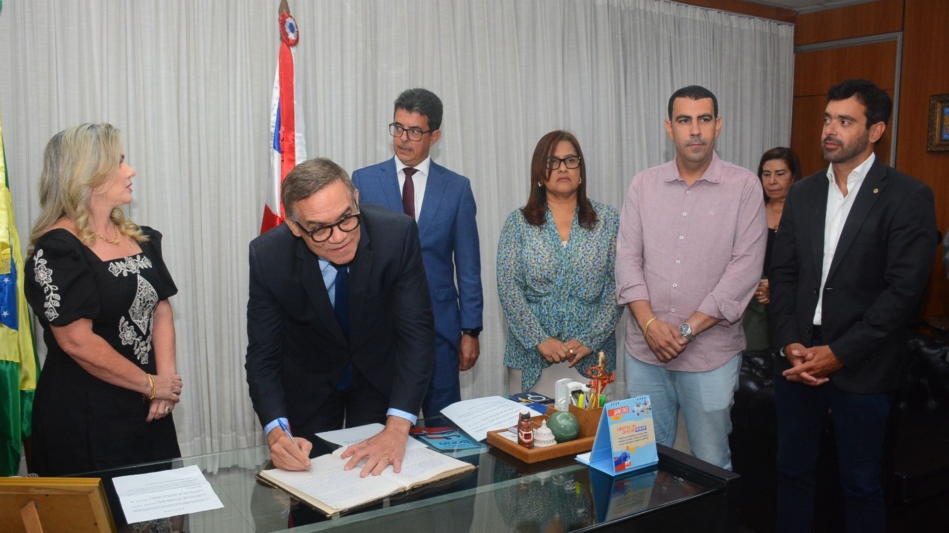 Posse de Luciano Ribeiro (UB) na ALBA