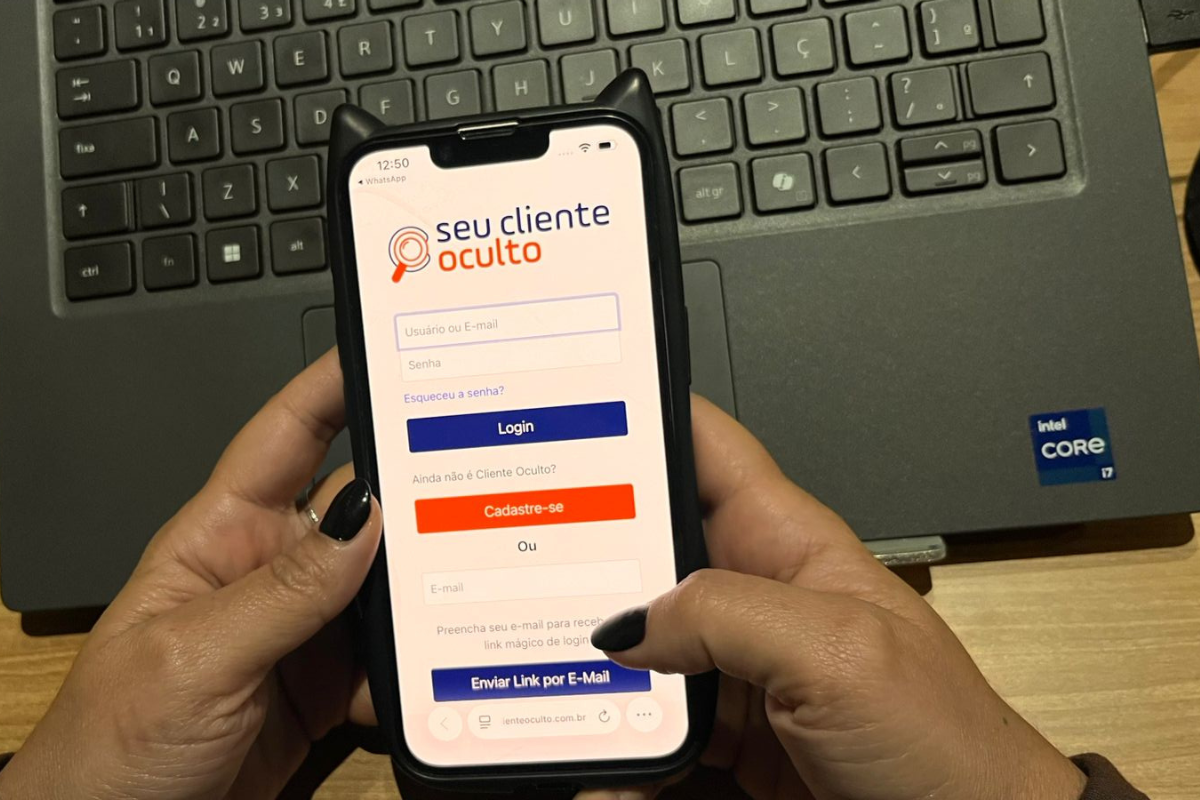 Seu Cliente Oculto. |Foto: Rosana Bomfim Aratu on 